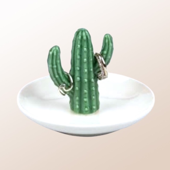 Other - Decorative Ceramic Cactus Ring Tray NWT